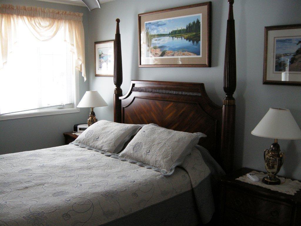 Tucked Inn The Harbour B&B Victoria Harbour Стая снимка